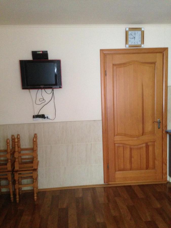 Карпатська Перлина Apartamento Iltsi Exterior foto